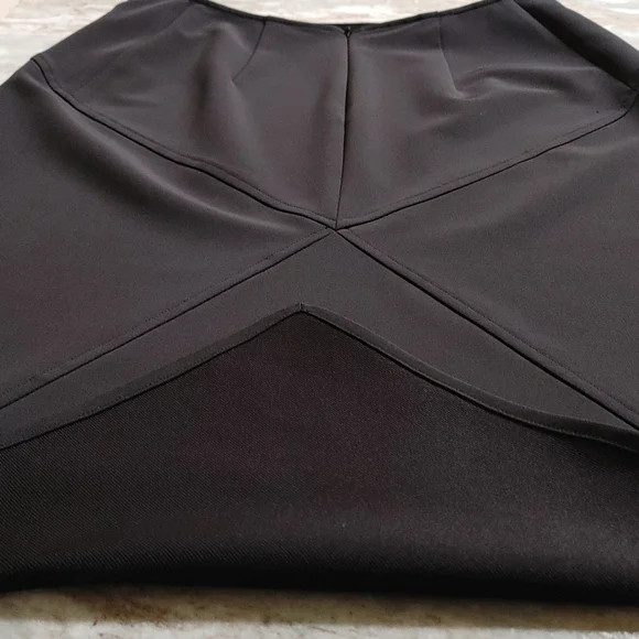 JÖN Black Pointed Hem Skirt 4 - Picture 8 of 10